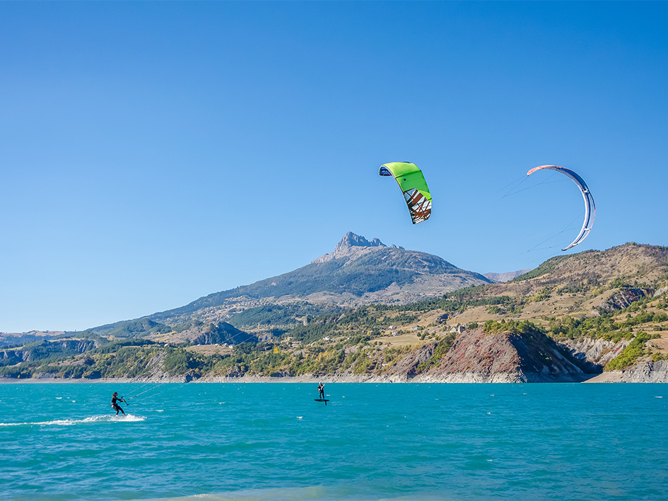 activites a decouvrir sur le lac de serre poncon